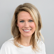 Photo of Lindsay Schleis